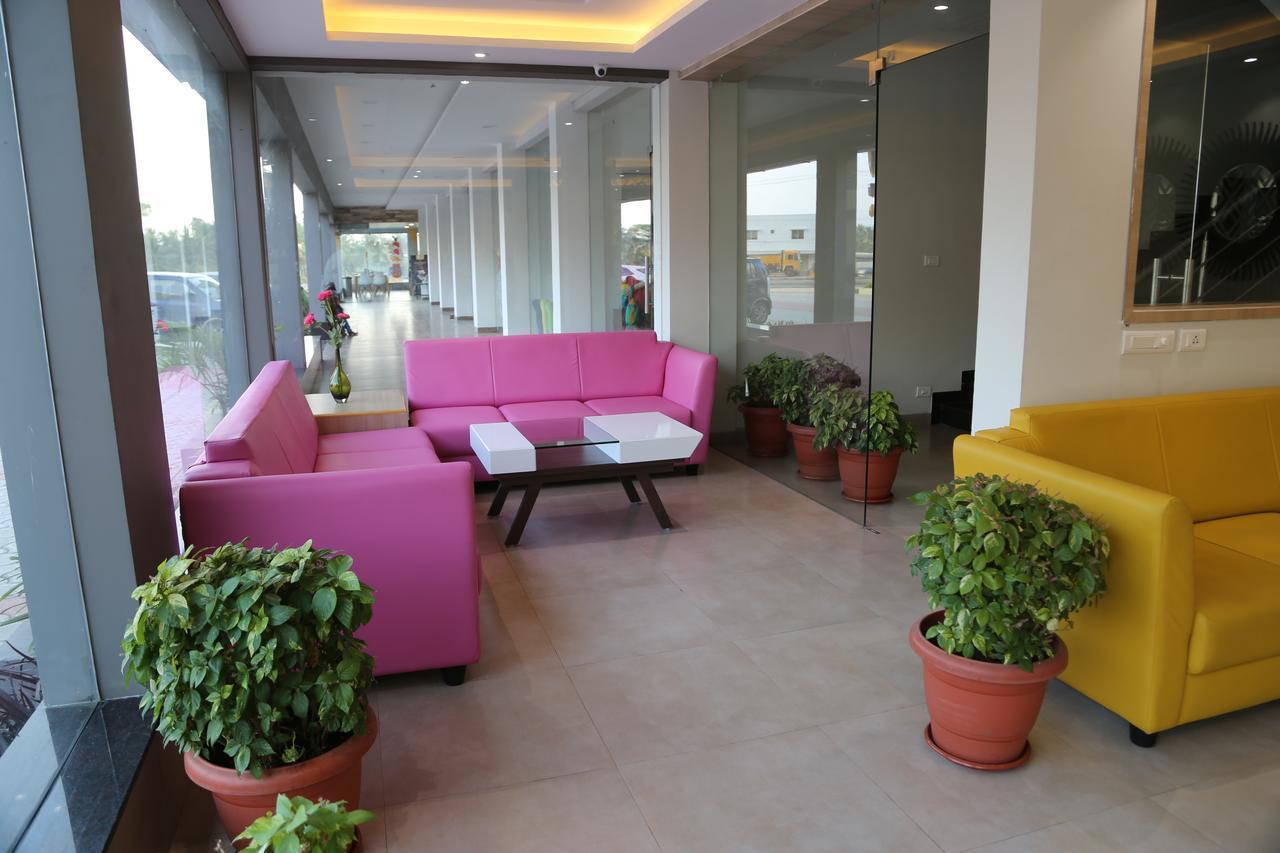 The Palm Residency- Ariyanoor Ξενοδοχείο Salem Εξωτερικό φωτογραφία